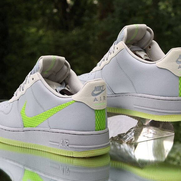 Nike Air Force 1 Low Volt Swoosh Men’s Size 10 - Picture 7 of 13